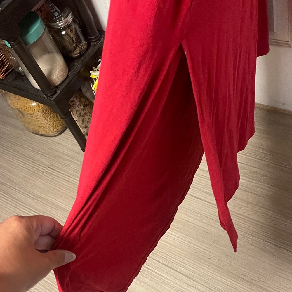 Red Short-Sleeve Maxi Dress - Classic Scoop Neck - Picture 6 of 9